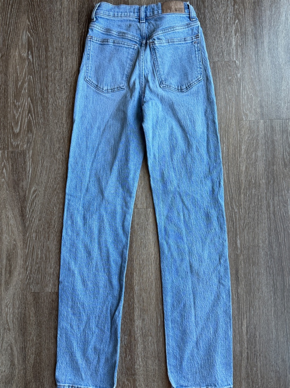 Madewell 90s Straight Jeans - Picture 8 of 8